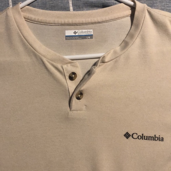 Columbia Shirt - Picture 2 of 2